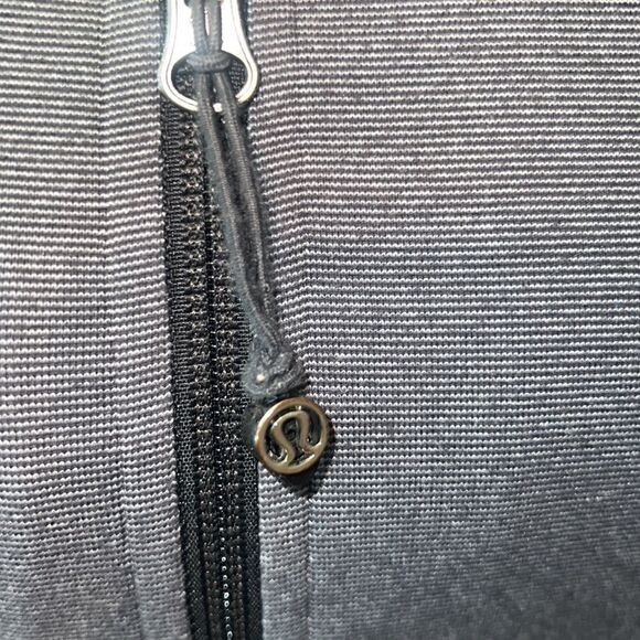 •Lululemon Stride jacket•​ - Picture 7 of 8